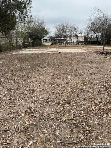 $50,000 | 549 South Camp Street, Uvalde, TX 78801