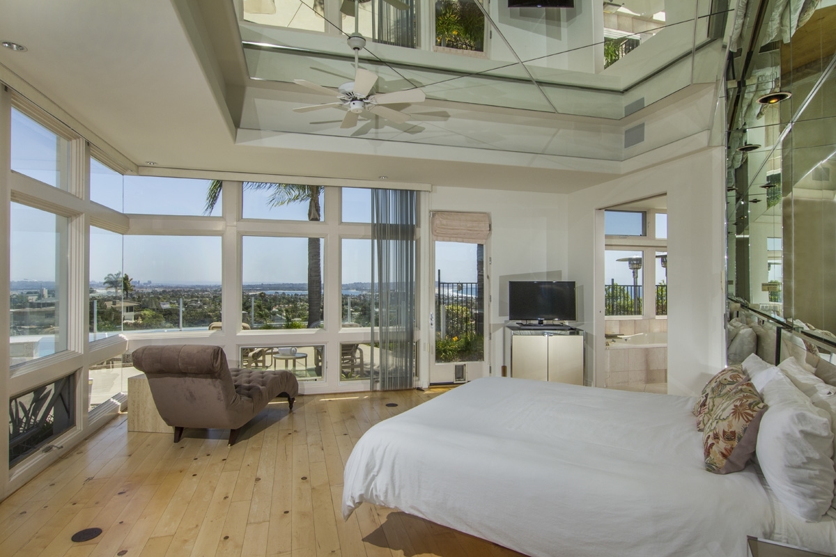 5471 Rutgers Road La Jolla, CA 92037 - Photo 14 of 25