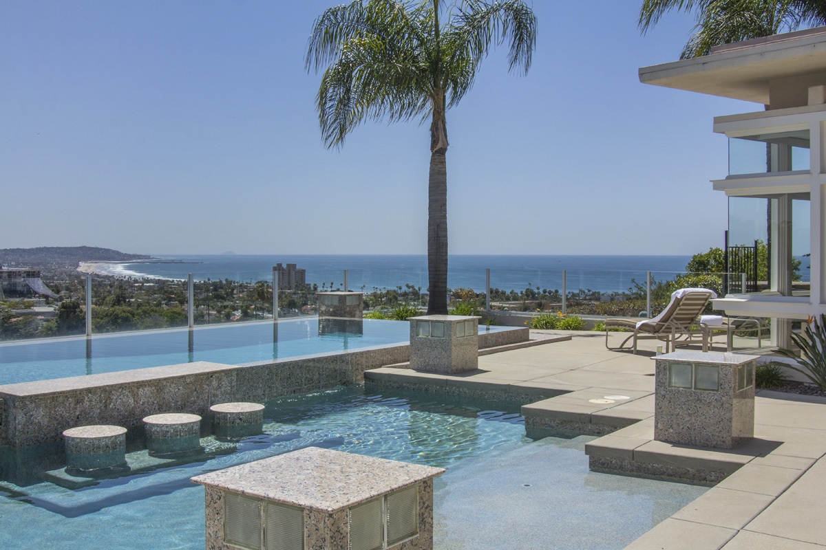 5471 Rutgers Road La Jolla, CA 92037 - Photo 3 of 25