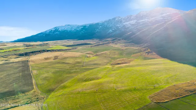 $12,500,000 | 30236 South Us Highway, Swan Lake, ID 83281