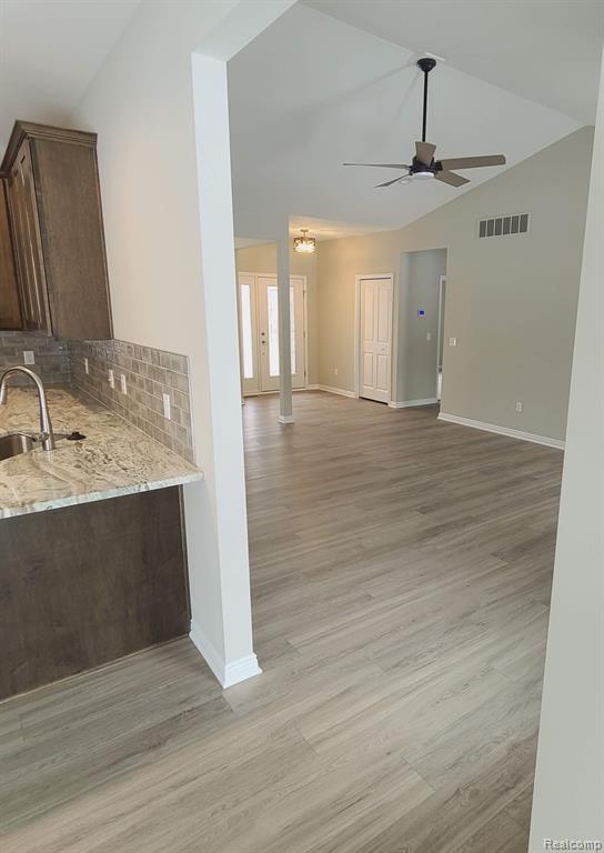 9987 Quarry Ridge Road Clarkston, MI 48346 - Photo 19 of 60