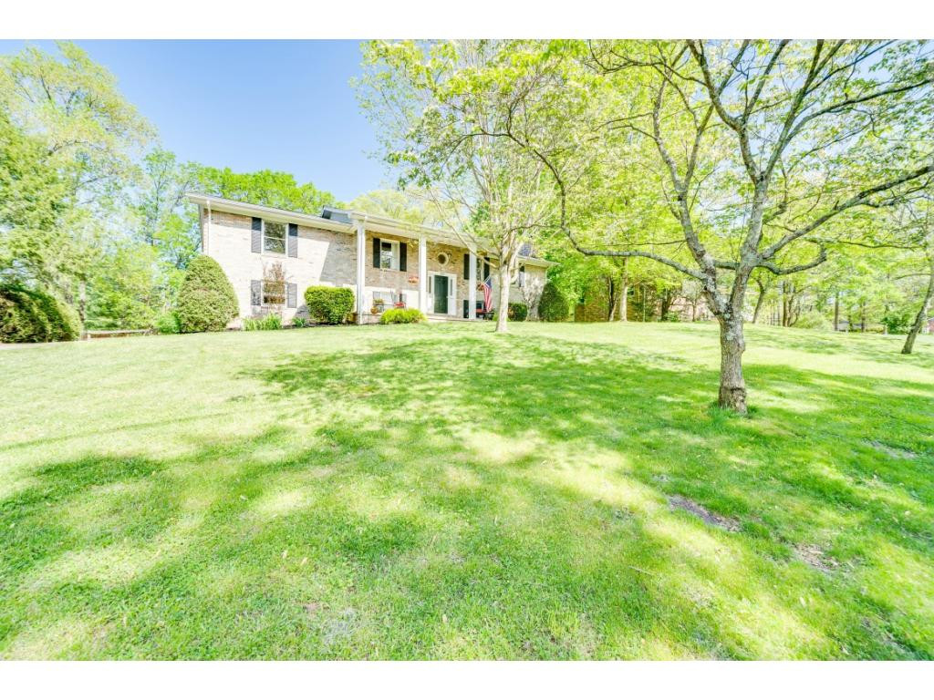 2302 Rambling Road Johnson City, TN 37604 - Photo 4 of 36 Photo 4
