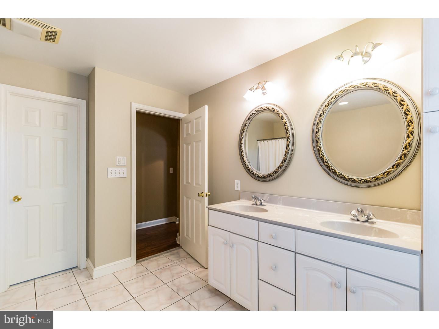 66 Woodcroft Road Havertown, PA 19083 - Photo 15 of 23 Master Bathroom