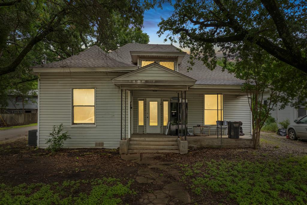 701 East Elm St  