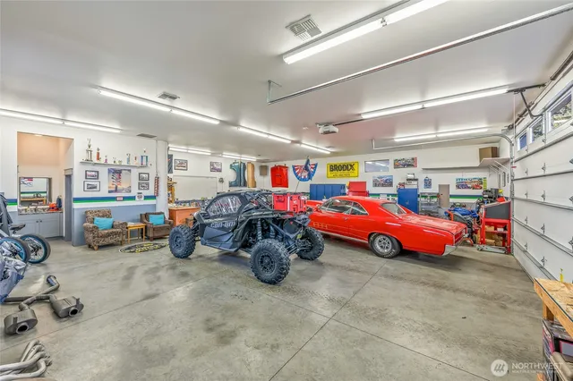 $1,450,000 | 825 American Fruit Road, Wenatchee, WA 98801