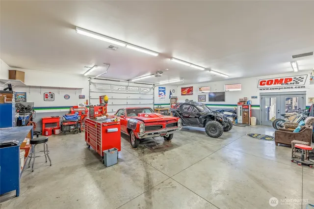 $1,450,000 | 825 American Fruit Road, Wenatchee, WA 98801