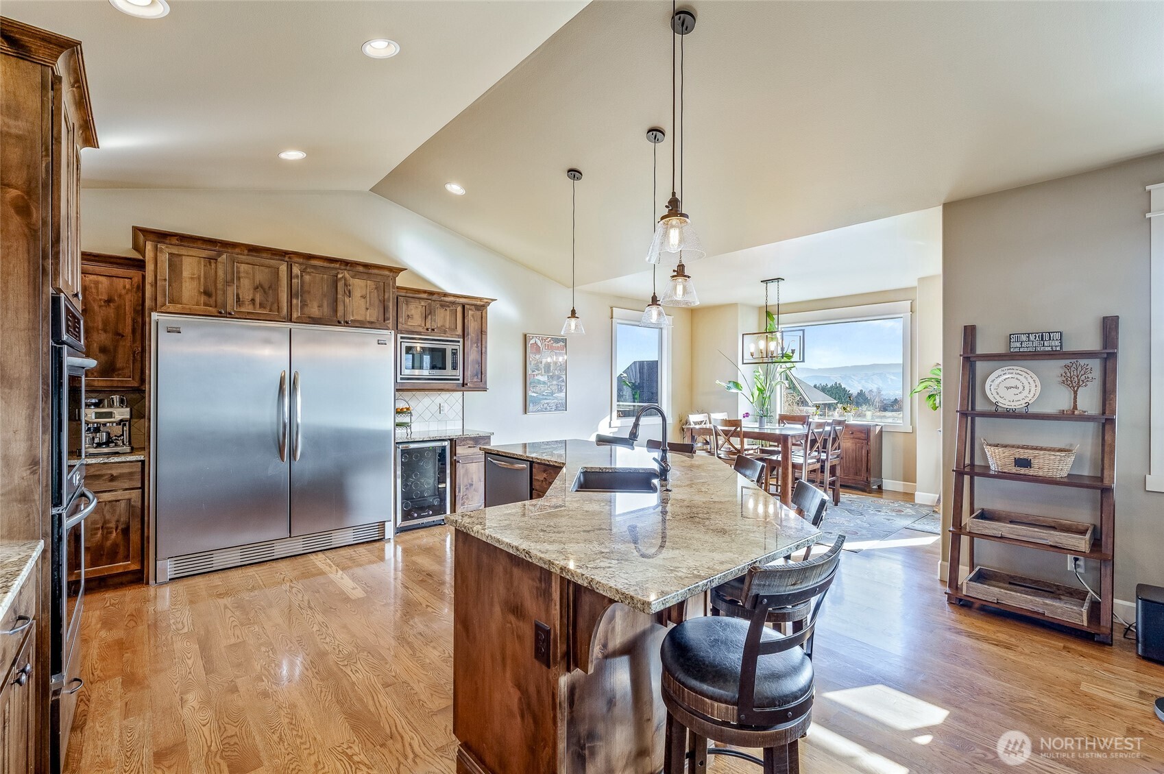 825 American Fruit Road Wenatchee, WA 98801 - Photo 10 of 37