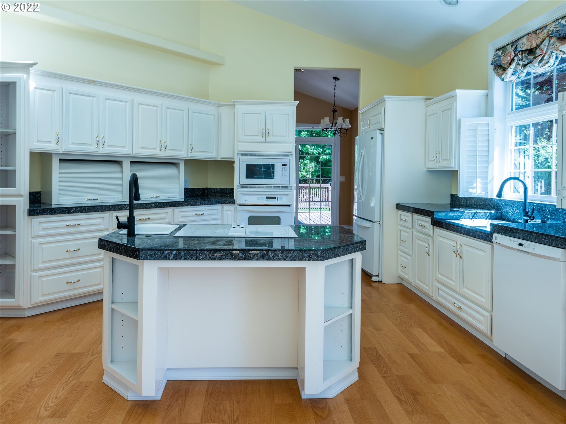 53460 Safe Road Bandon, OR 97411 - Photo 11 of 32 Gallery Image 11