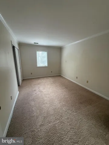 $5,200 | 10 Candlelight Court, Rockville, MD 20854