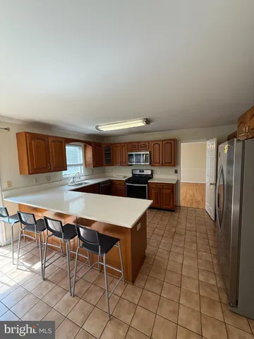 $5,200 | 10 Candlelight Court, Rockville, MD 20854