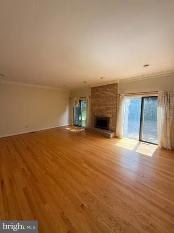 $5,200 | 10 Candlelight Court, Rockville, MD 20854