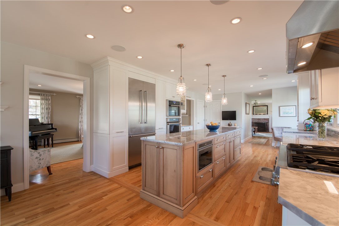 35 Prospect Farm Road Portsmouth, RI 02871 - Photo 13 of 47 Gallery Image 13