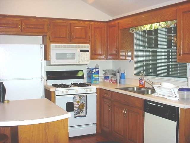 351 La-z- Acres Road Westminster, SC 29693 - Photo 2 of 5 Gallery Image 2