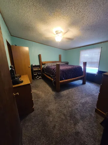 $200,000 | 9631 Southwest Santa Fe Lake Road, Augusta, KS 67010