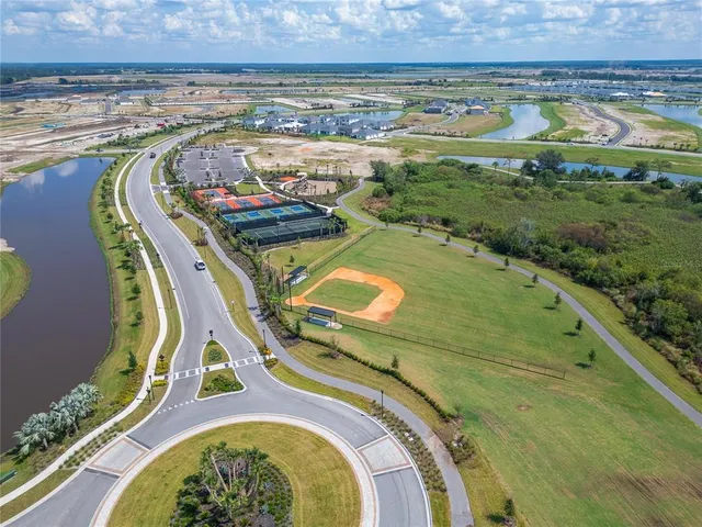 $2,800 | 17637 Crescent Moon Loop, Bradenton, FL 34211