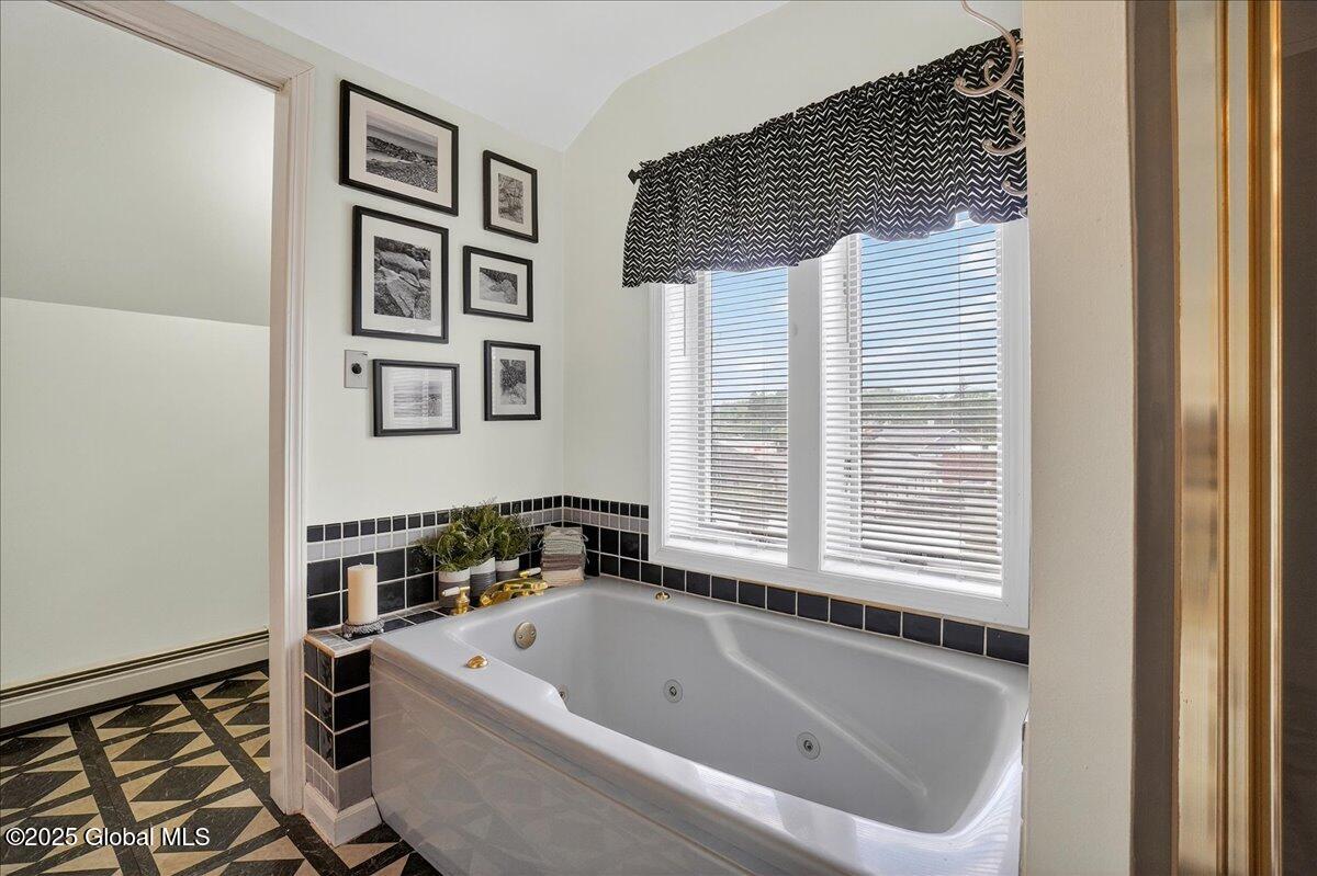 158 Old Loudon Road Latham, NY 12110 - Photo 28 of 35 33-158 Old Loudon Rd-33