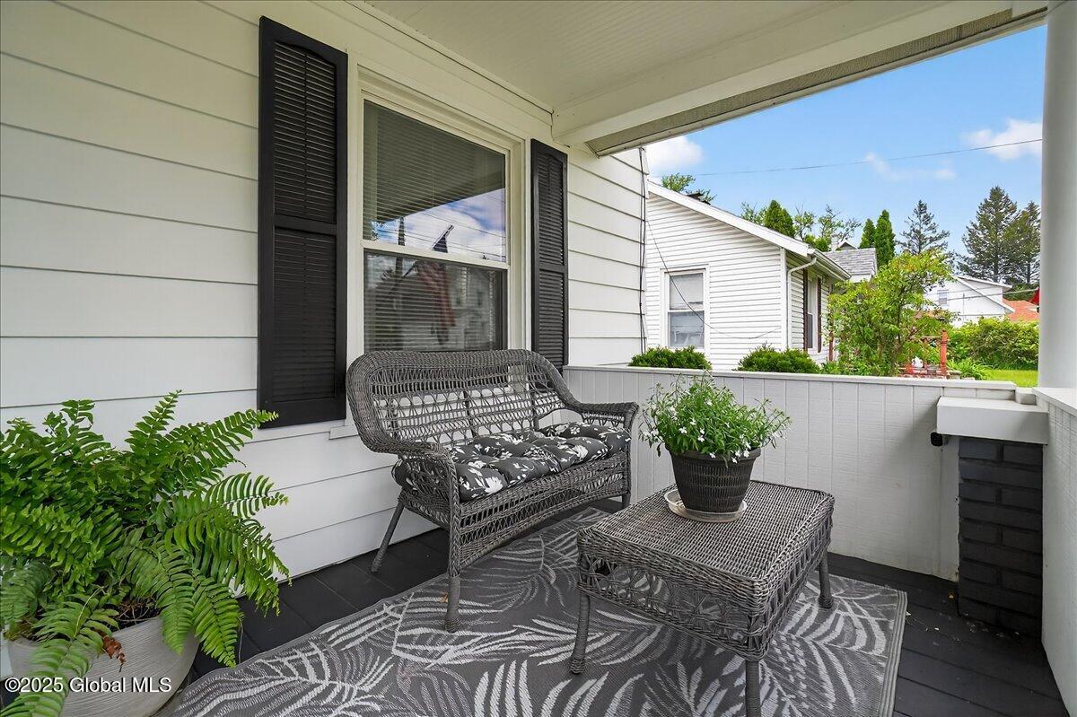 158 Old Loudon Road Latham, NY 12110 - Photo 4 of 35 39-158 Old Loudon Rd-39