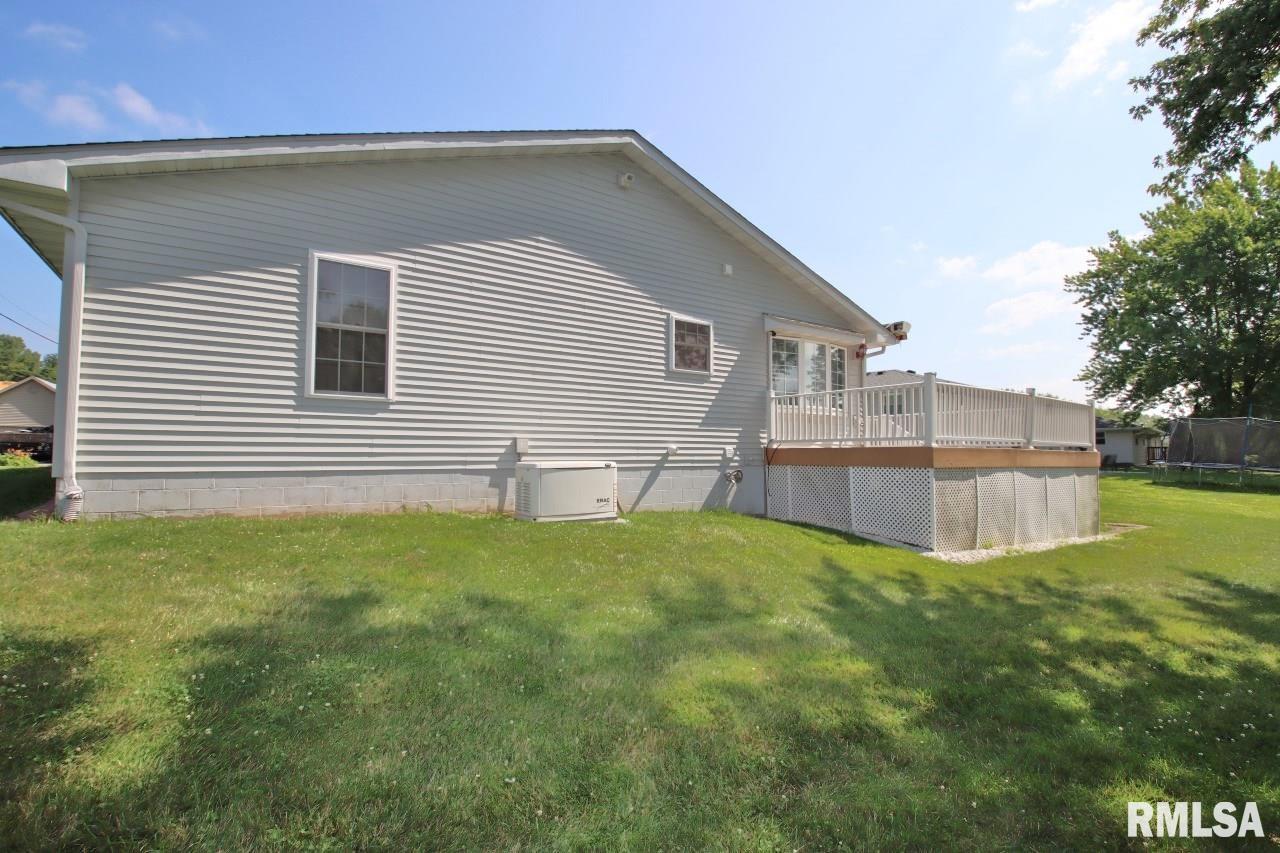 5226 West Airways Road Peoria, IL 61607 - Photo 5 of 92 Gallery Image 5