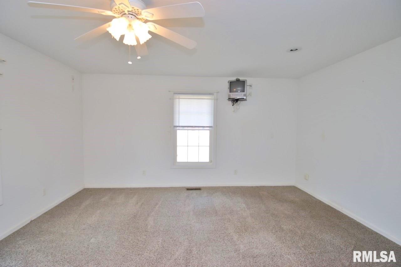 5226 West Airways Road Peoria, IL 61607 - Photo 51 of 92 Gallery Image 51