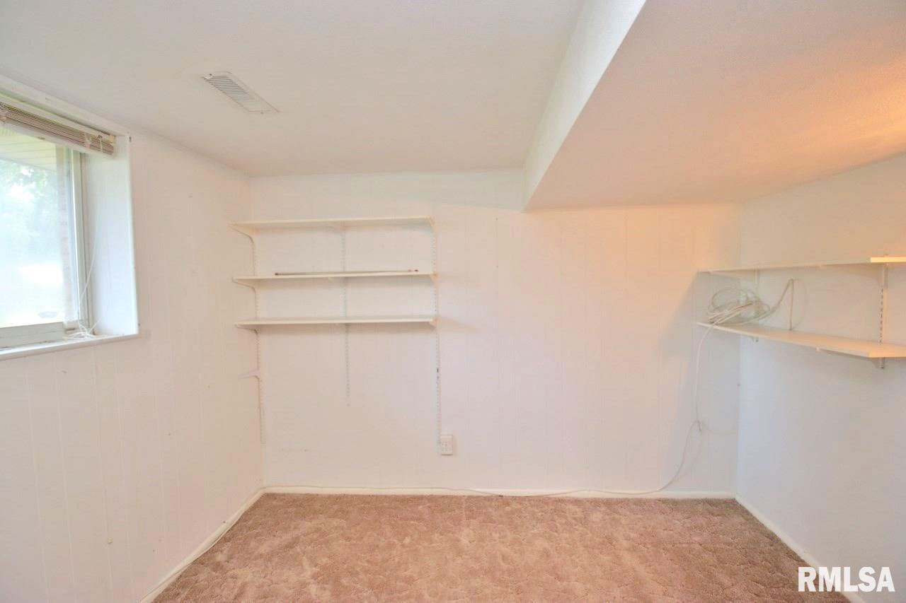 5226 West Airways Road Peoria, IL 61607 - Photo 55 of 92 Gallery Image 55