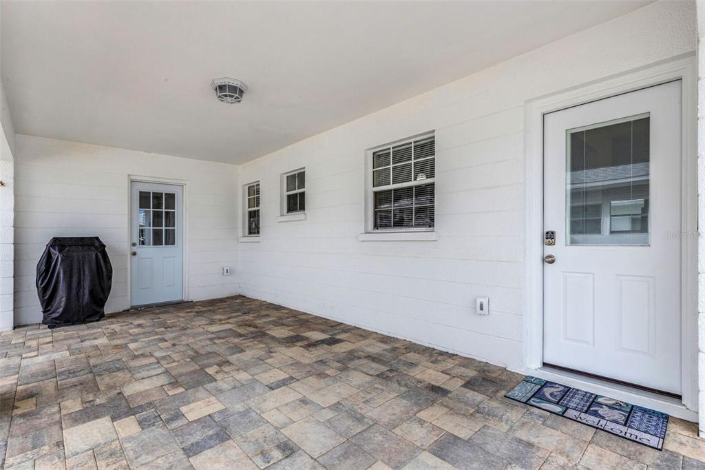 1977 Beach Road, Unit 84 Englewood, FL 34223 - Photo 23 of 42 a view of livingroom with furniture and window