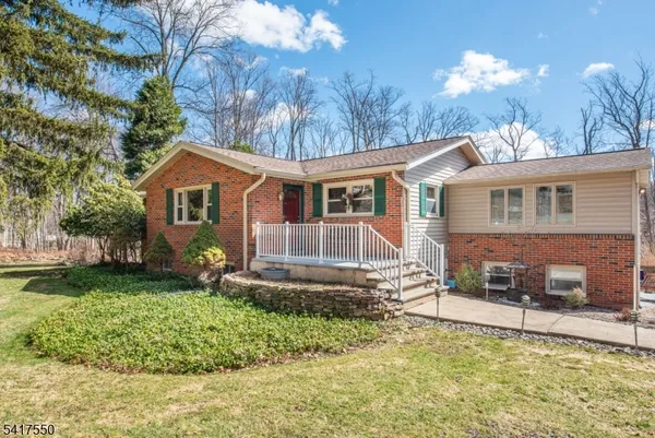 $699,900 | 42 Everdale Road, Randolph, NJ 07869