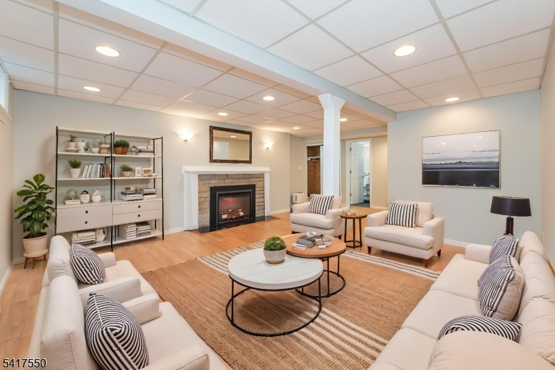 42 Everdale Road Randolph, NJ 07869 - Photo 18 of 34