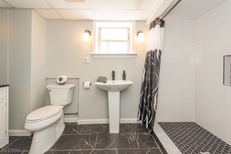 42 Everdale Road Randolph, NJ 07869 - Photo 21 of 34