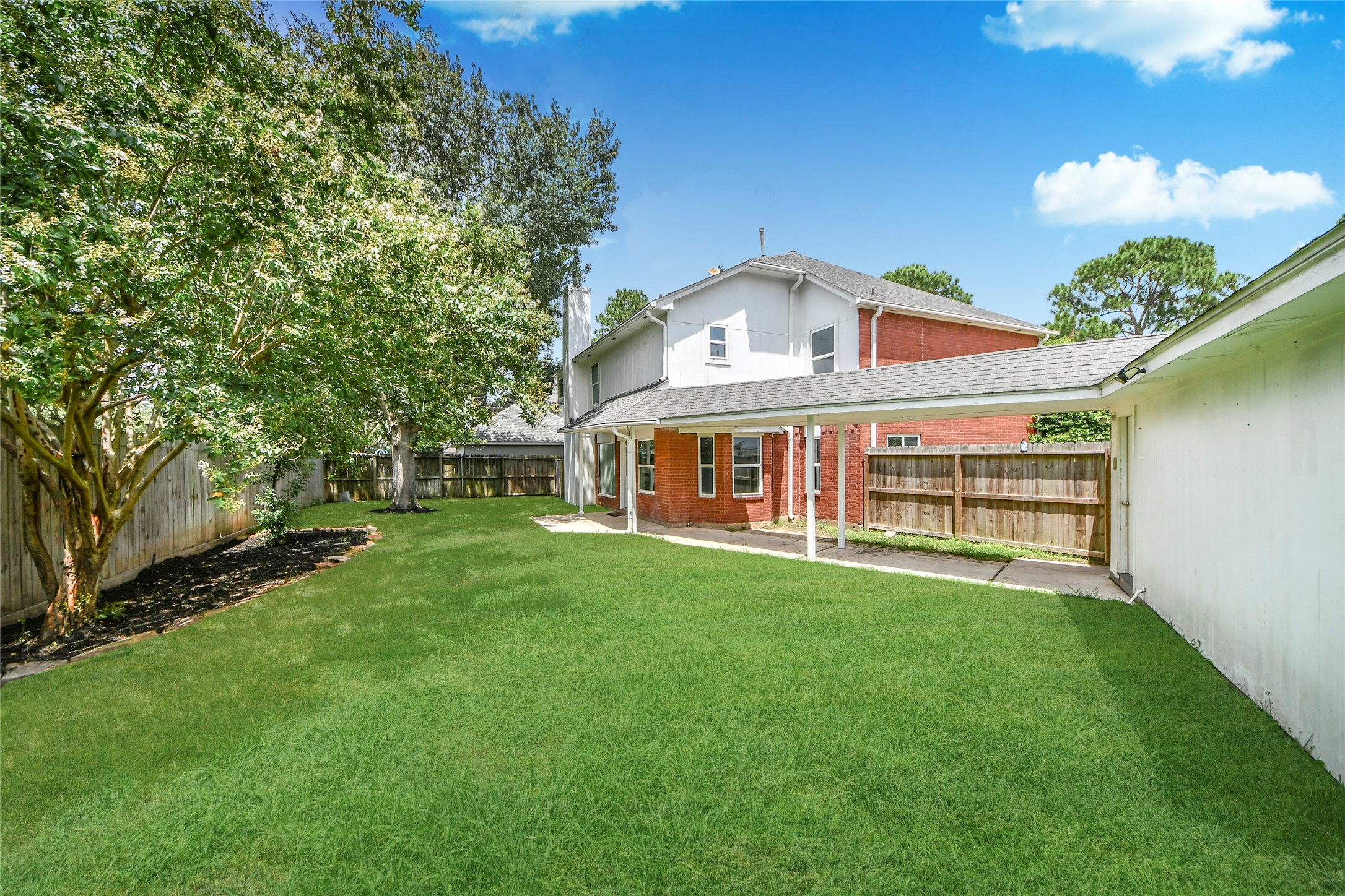 8510 Canyon Pine Drive Spring, TX 77379 - Photo 40 of 42 a front view of house with yard