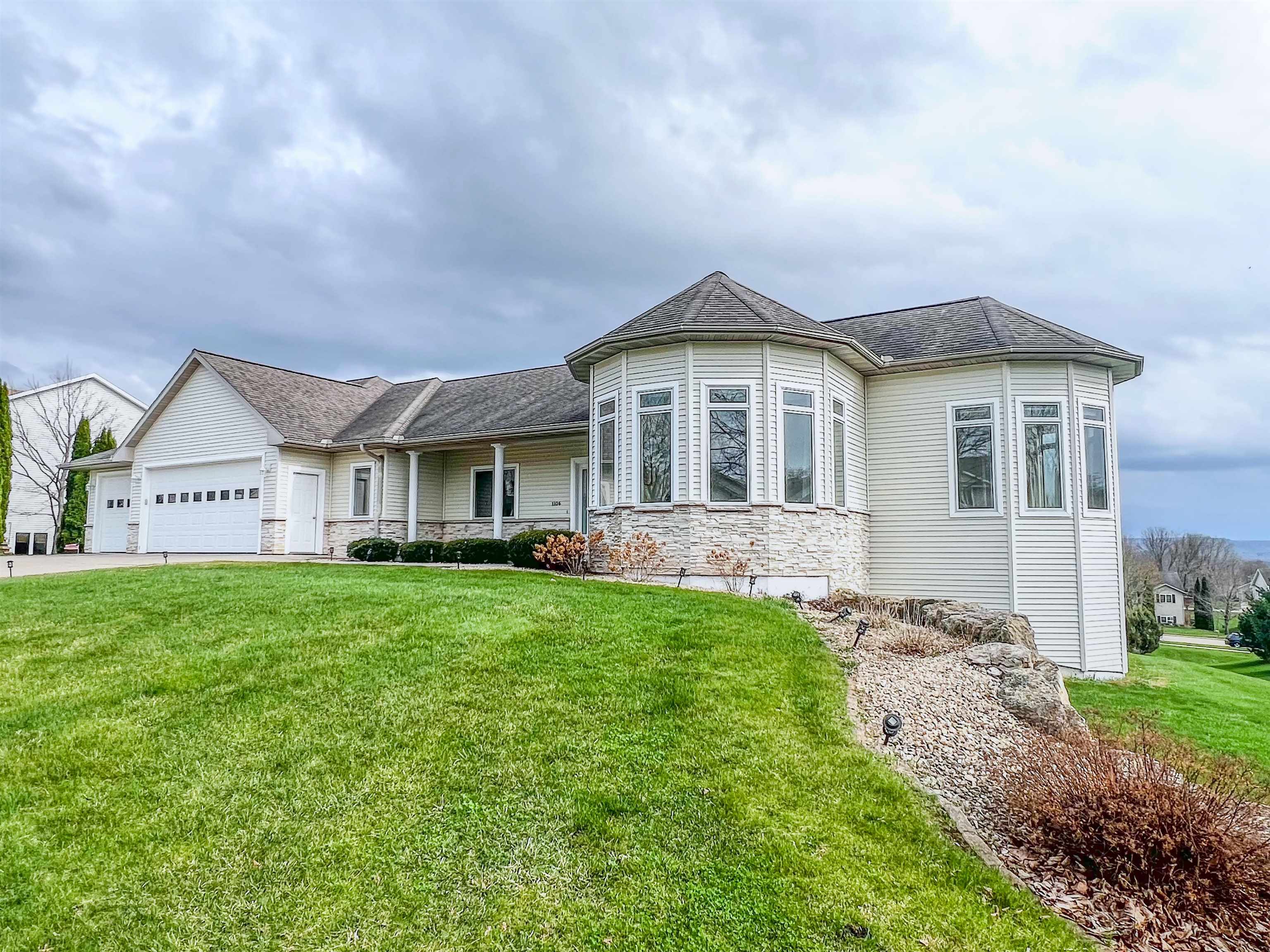 1106 21st Street Baraboo, WI 53913 - Photo 1 of 1