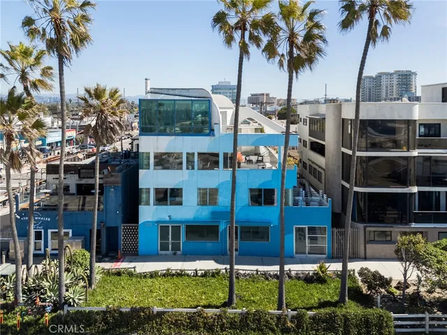 $11,950,000 | 3111 Ocean Front Walk, Marina del Rey, CA 90292