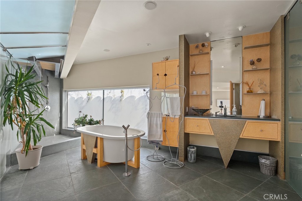 3111 Ocean Front Walk Marina del Rey, CA 90292 - Photo 13 of 32