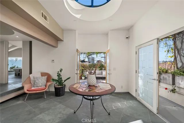 $11,950,000 | 3111 Ocean Front Walk, Marina del Rey, CA 90292