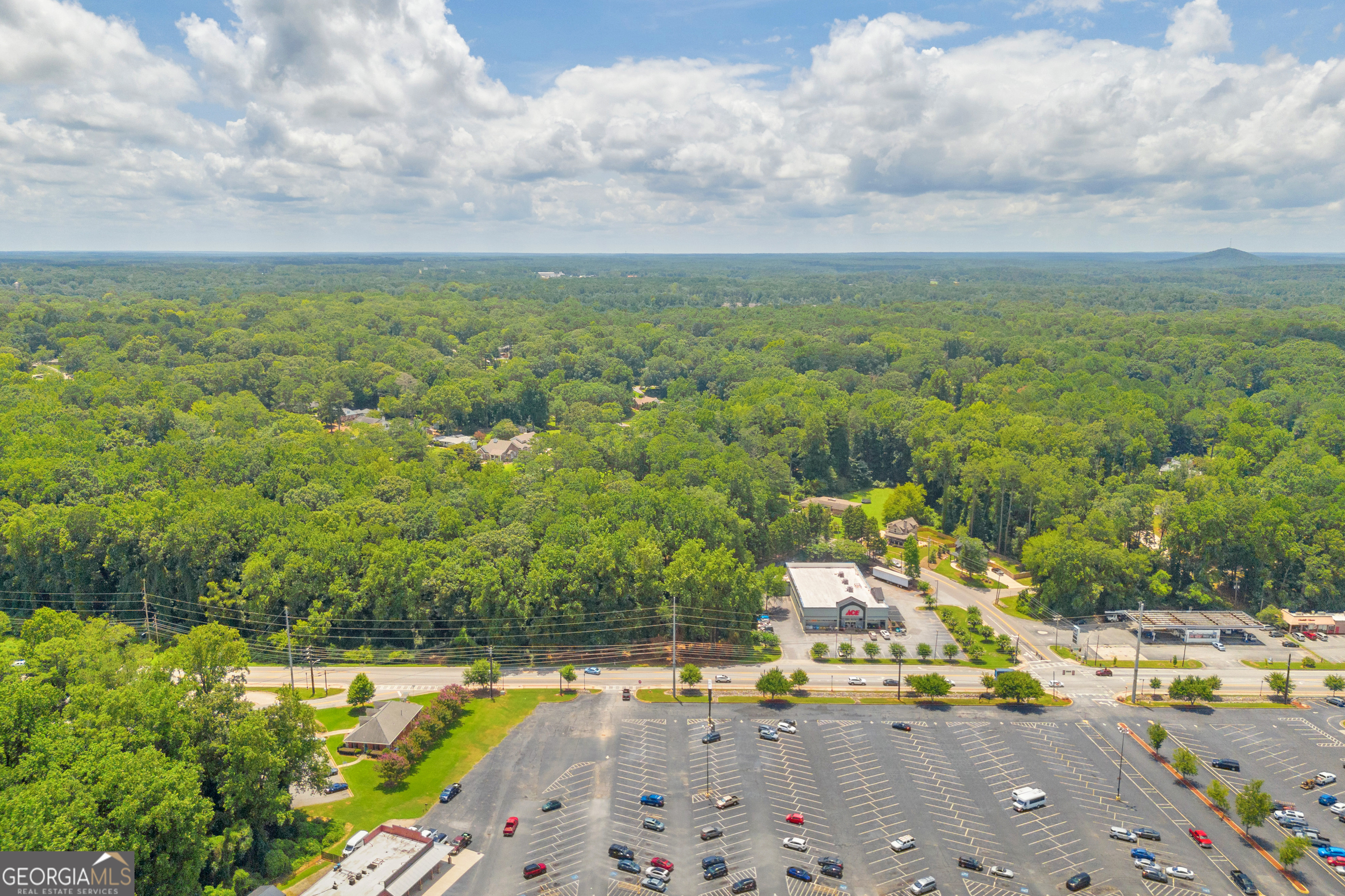 701 West Spring Street Monroe, GA 30655 - Photo 4 of 14 a view of a city
