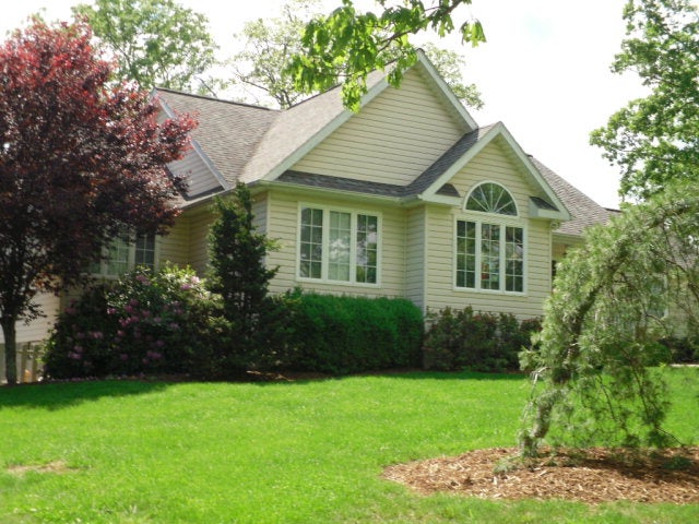 20 Athens Road Princeton, WV 24739 - Photo 1 of 1 Gallery Image 1