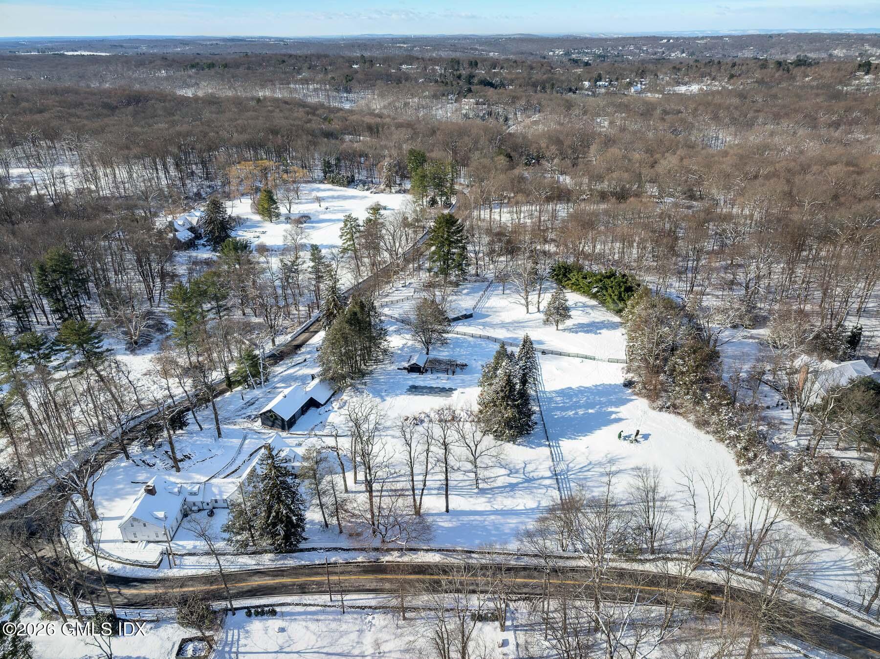 640 Round Hill Road Greenwich, CT 06831 - Photo 40 of 54 640 Round Hill Rd EXT 34 - WEB