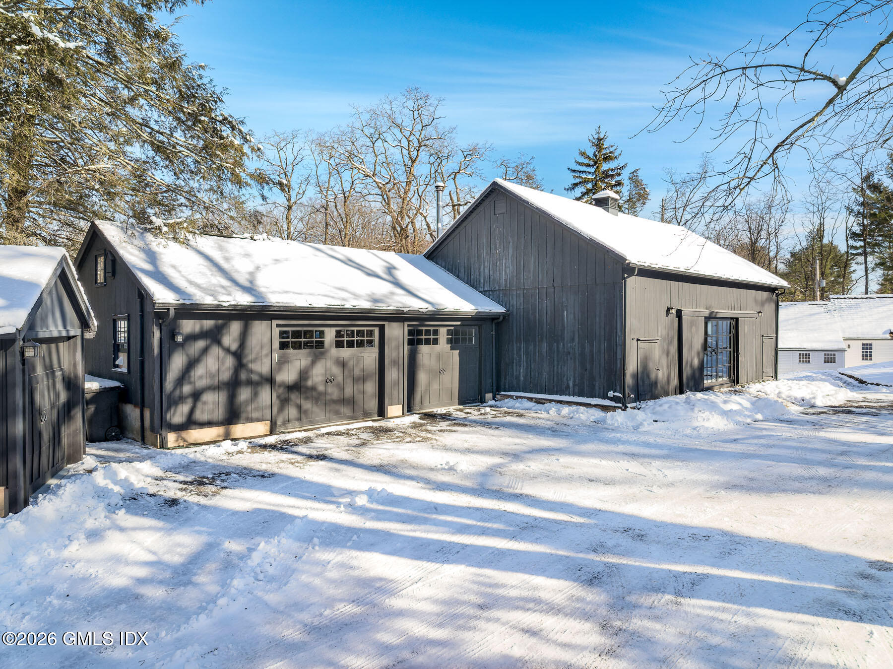 640 Round Hill Road Greenwich, CT 06831 - Photo 42 of 54 Detached garage