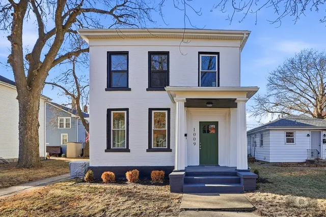 $325,000 | 1009 Paul Street, Ottawa, IL 61350