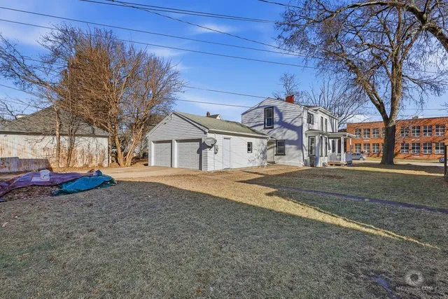 $325,000 | 1009 Paul Street, Ottawa, IL 61350