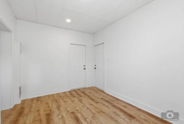 a view of empty room