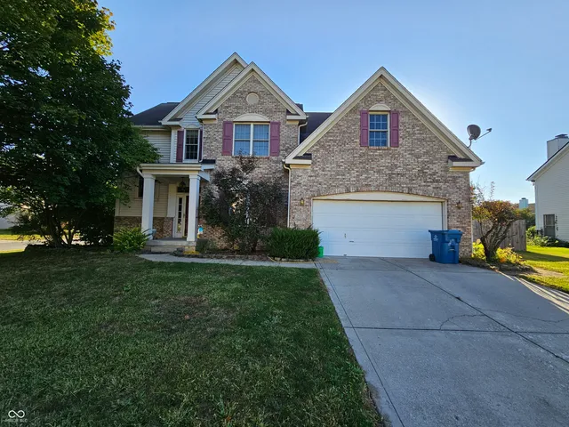 $370,000 | 1451 Red Dunes Run, Avon, IN 46123