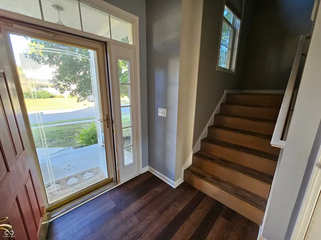 $370,000 | 1451 Red Dunes Run, Avon, IN 46123