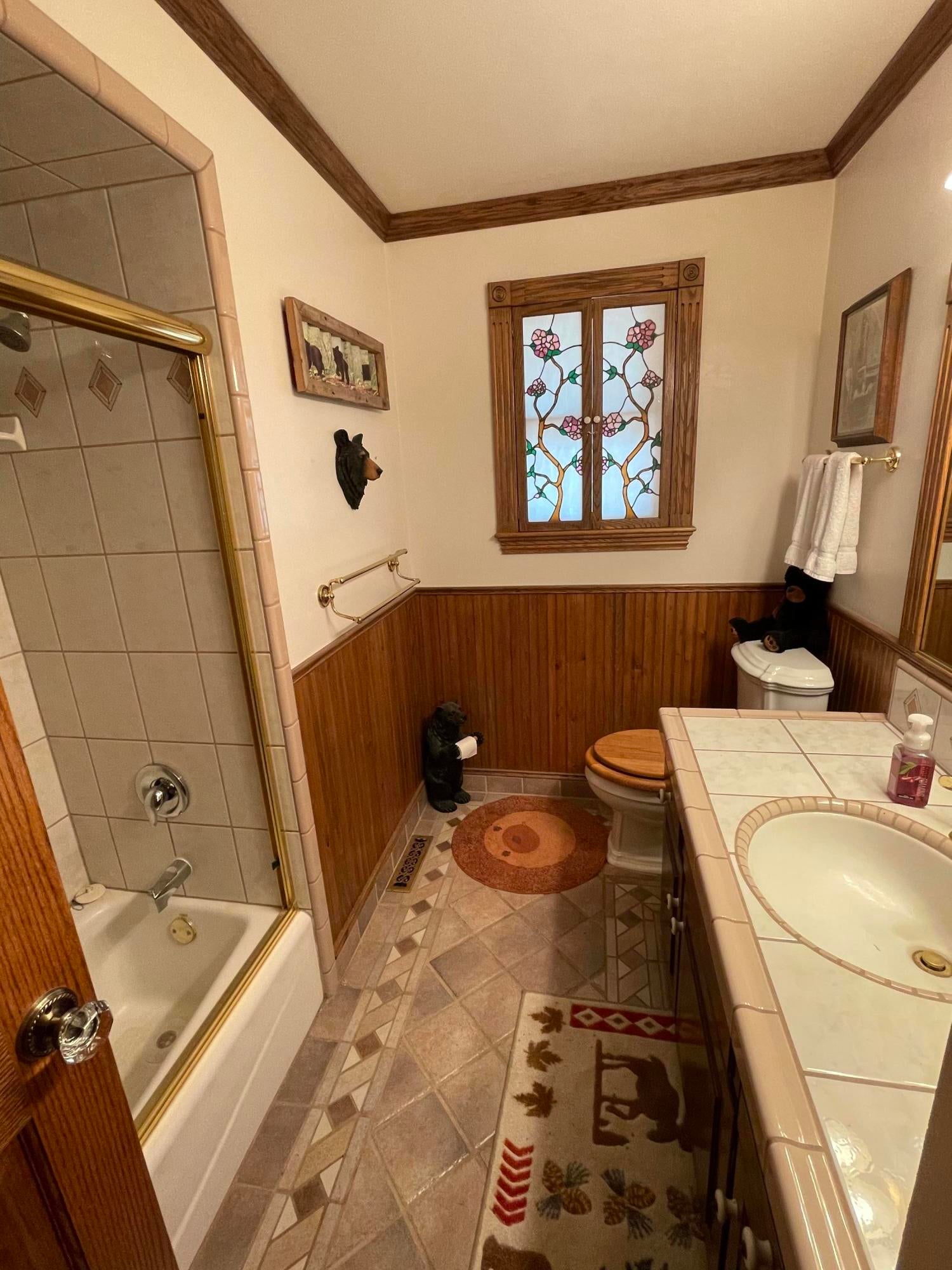 7322 Reeder Road Klamath Falls, OR 97603 - Photo 19 of 37 C7A68DD4-7A61-4267-92B8-04CC57AD3AB9