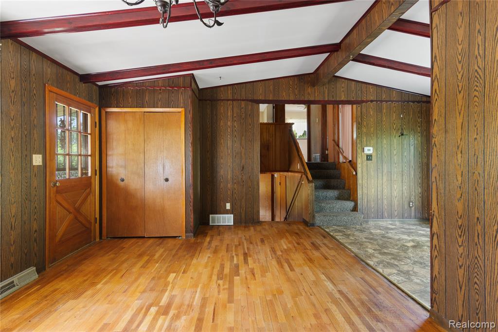 3499 East Carpenter Road Flint, MI 48506 - Photo 8 of 24 Gallery Image 8