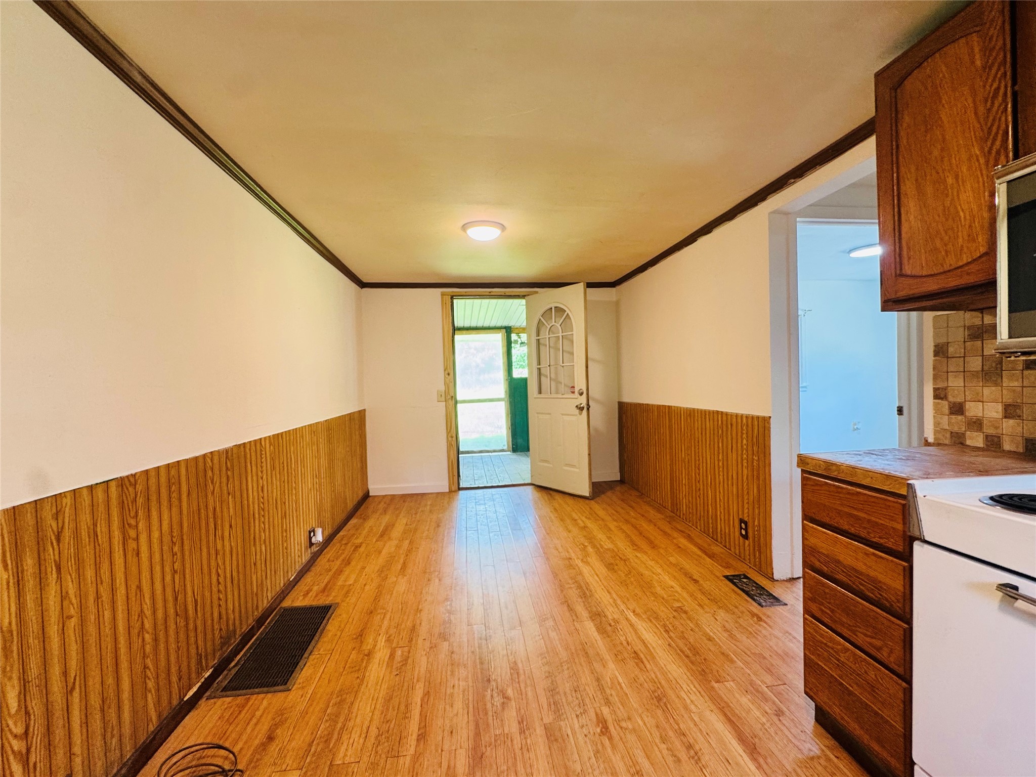 222 Duell Road Binghamton, NY 13904 - Photo 16 of 30