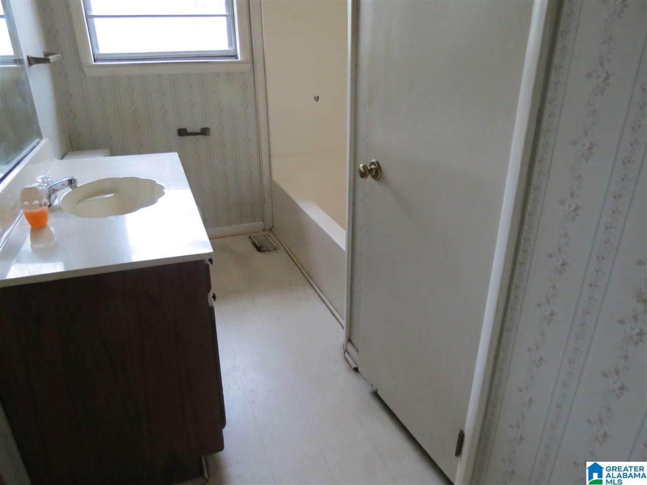 3130 Nail Road Warrior, AL 35180 - Photo 10 of 17
