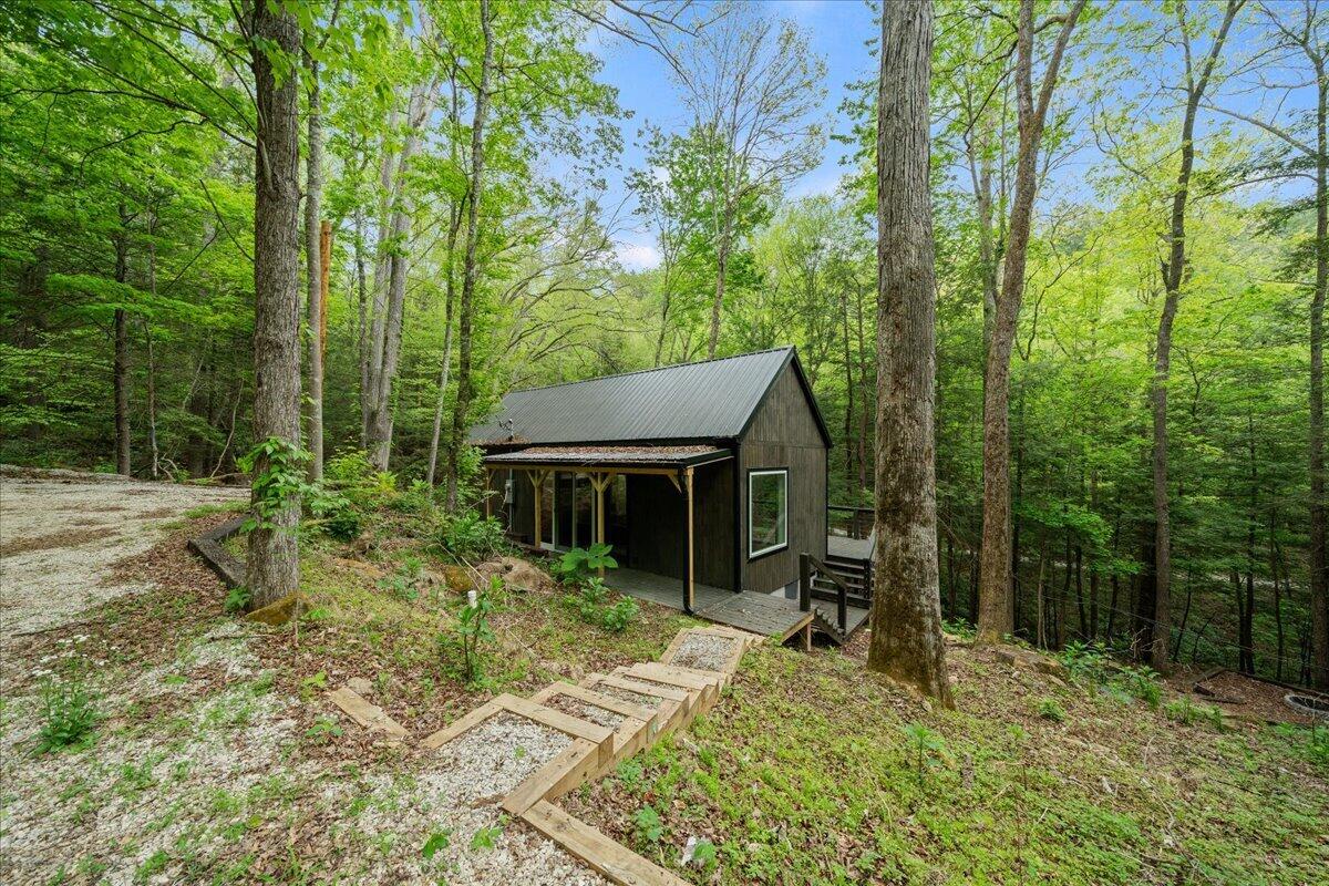 507 Cave Holw Road Rogers, KY 41365 - Photo 1 of 10 11-DSC02223