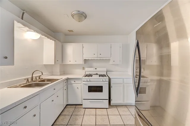 $435,000 | 529 I, Boulder City, NV 89005