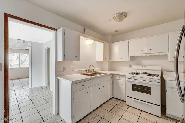 $435,000 | 529 I, Boulder City, NV 89005