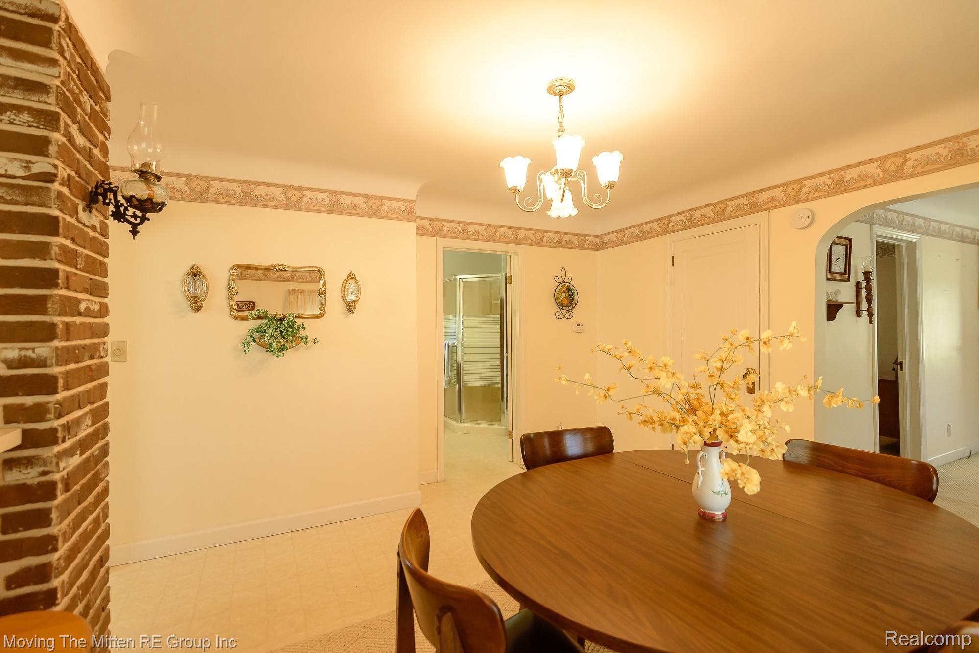 46405 Harris Road Belleville, MI 48111 - Photo 13 of 41 MTM_46405_harris-18.jpg